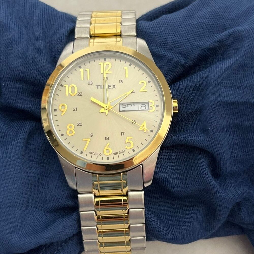 Timex Men's Silver Gold South Street Sport Two-Tone Stainless Steel Wristwatch